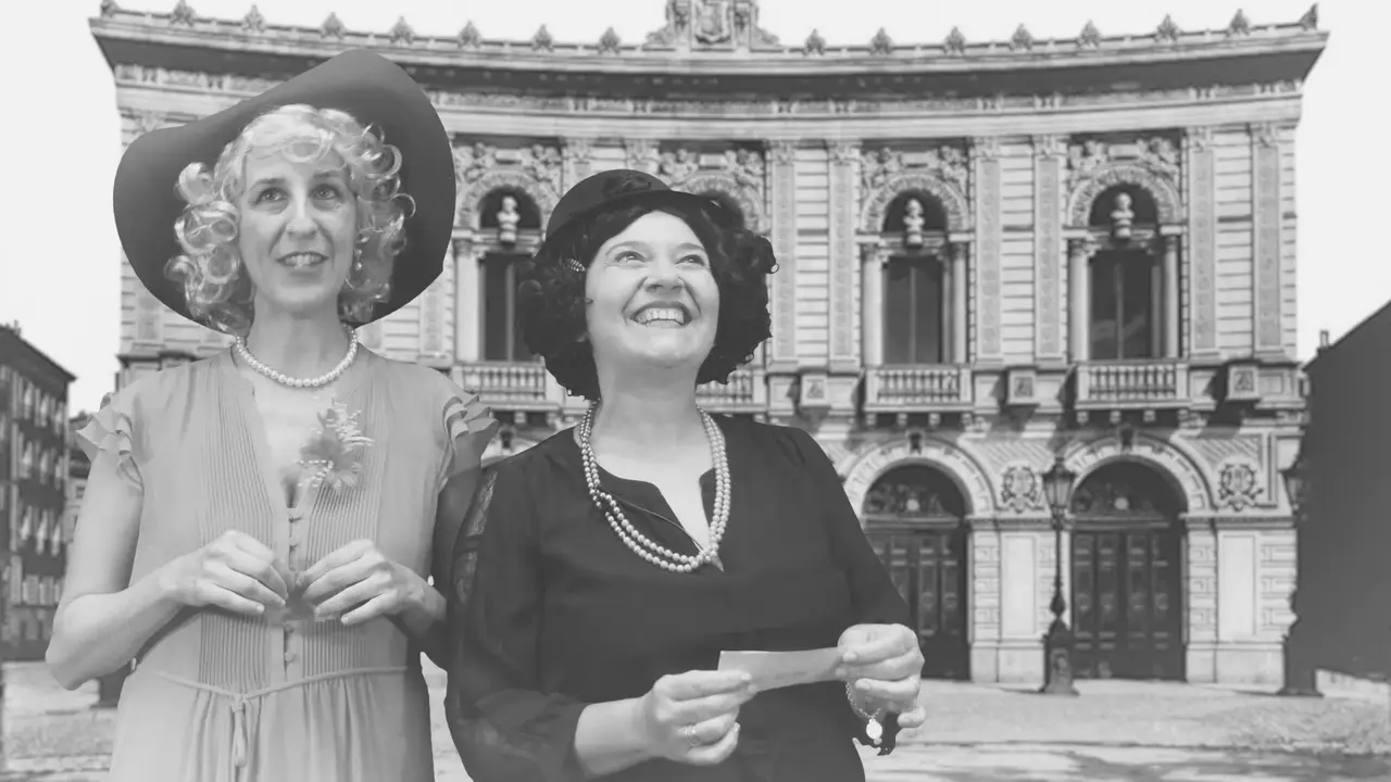 Mari y Pili con Galdós